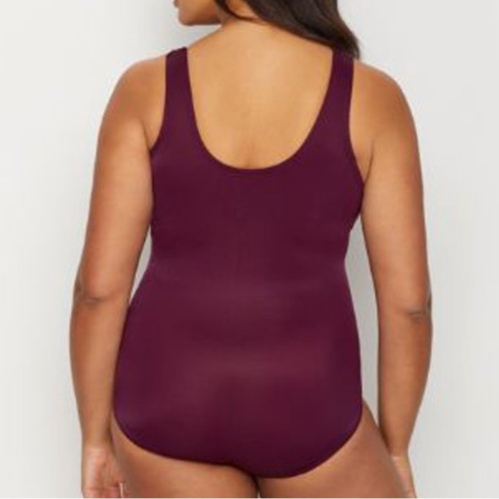 Nwt Miraclesuit Womens Plus Size Solid Crossover One-Piece Style - 24W - Picture 3 of 6